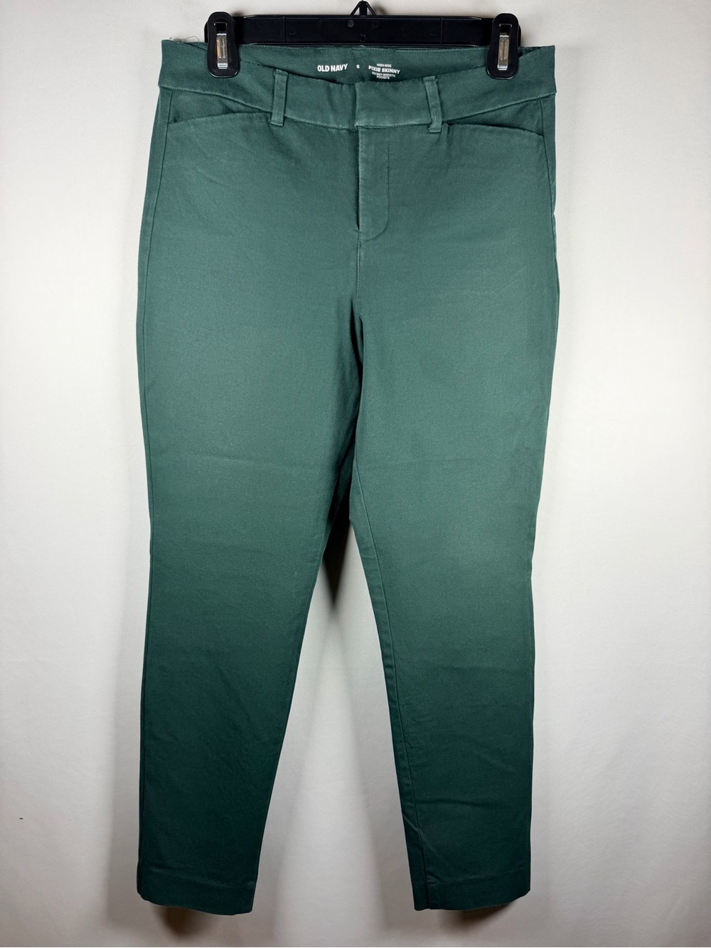 Old Navy Women’s Dark Green Cropped Pants